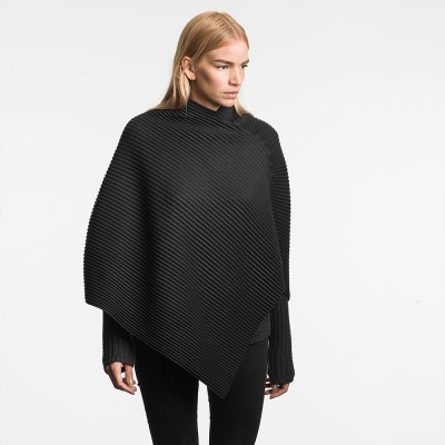 Design House Stockholm Black Short Pleece Poncho