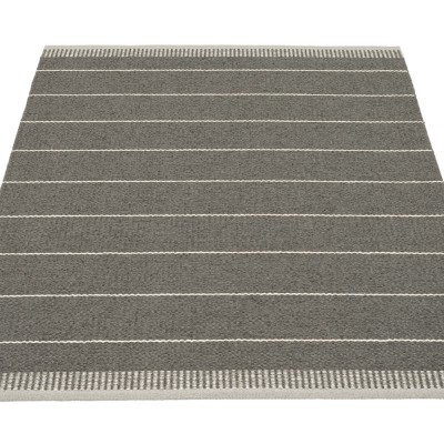 Pappelina Belle Large Rug - Shadow