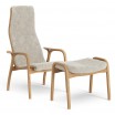 Swedese Lamino Chair & Footstool - Oiled Oak & Moonlight Sheepskin