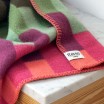 Røros Tweed Åsmund Bold Throw 135 x 200 cm - Pink & Green 